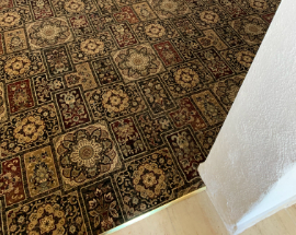 Highly patterned carpet